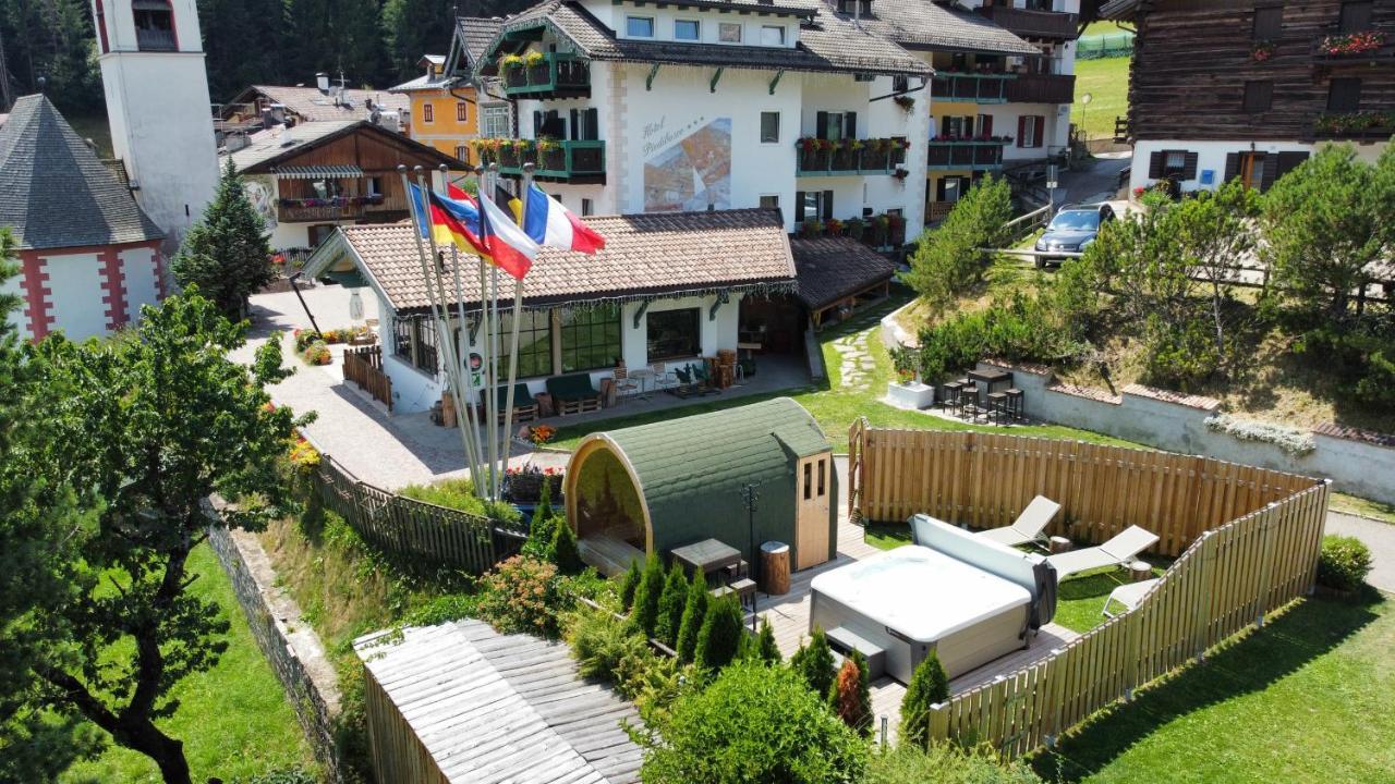 Hotel Piedibosco Моена Екстер'єр фото
