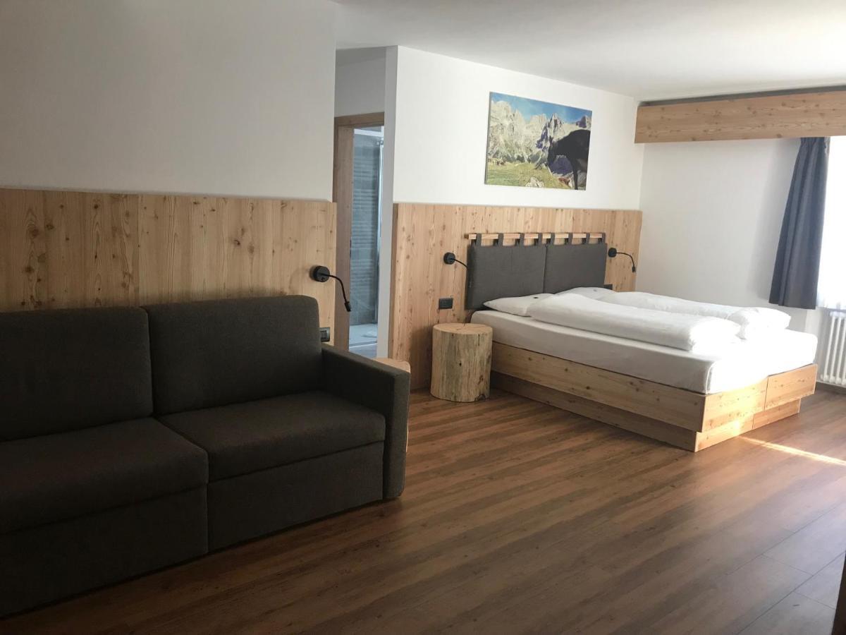 Hotel Piedibosco Моена Екстер'єр фото